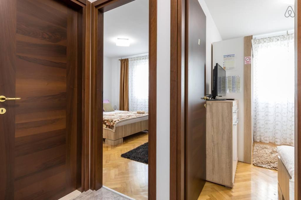 Deluxe Apartment Manuela With Balcony Top Center Split Exteriör bild